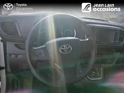 Photo 11 Toyota Proace  Combi Electric Medium 75kWh