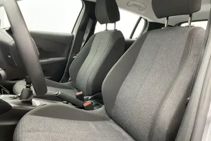 Photo 146 Peugeot 208  100 S&S BVM6