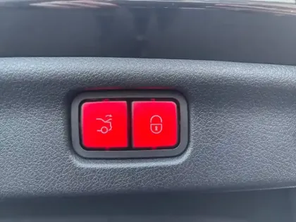 Photo 23 Mercedes Classe C  220 d 9G-Tronic