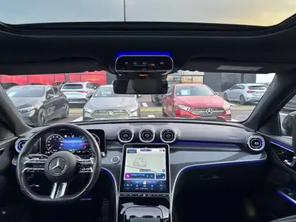 Photo 11 Mercedes Classe C  220 d 9G-Tronic