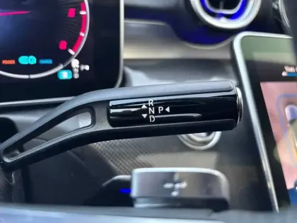 Photo 22 Mercedes Classe C  220 d 9G-Tronic