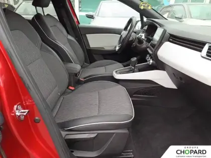 Photo 10 Renault Clio  E-Tech full hybrid 145