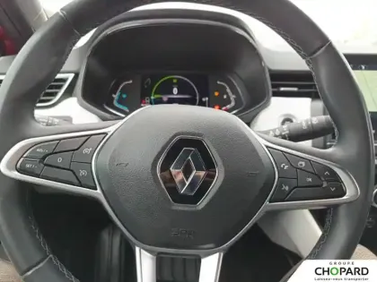 Photo 15 Renault Clio  E-Tech full hybrid 145