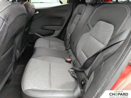 Photo 17 Renault Clio  E-Tech full hybrid 145