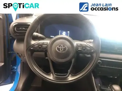 Photo 8 Toyota Yaris  Hybride 130h