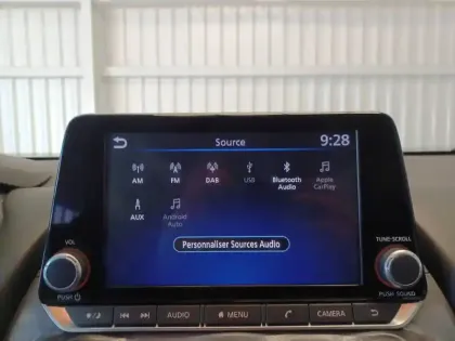 Photo 35 Nissan Juke  HYBRID 143