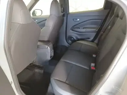 Photo 15 Nissan Juke  HYBRID 143