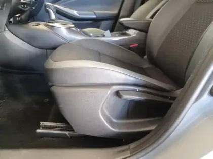 Photo 11 Nissan Juke  HYBRID 143