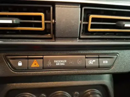 Photo 37 Dacia Sandero  ECO-G 100 GSR2