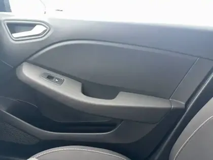 Photo 84 Renault Clio  TCe 90 X-Tronic