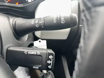 Photo 99 Renault Clio  TCe 90 X-Tronic