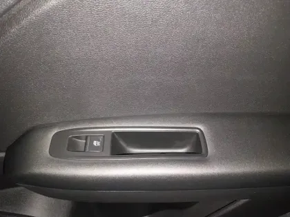 Photo 37 Renault Captur  TCe 90