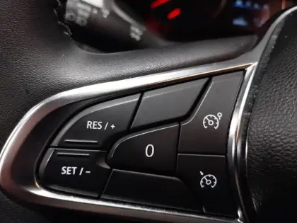 Photo 22 Renault Captur  TCe 90