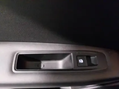 Photo 36 Renault Captur  TCe 90