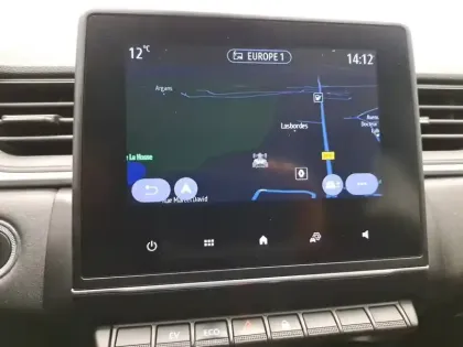 Photo 36 Renault Captur  E-Tech full hybrid 145