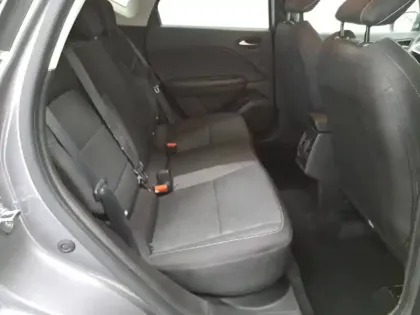 Photo 21 Renault Captur  E-Tech full hybrid 145