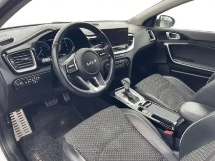 Photo 14 Kia Xceed  1.6 GDi Hybride Rechargeable 141ch DCT6