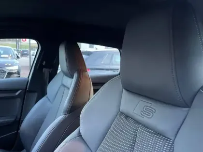 Photo 72 Audi A3  Sportback 40 TFSIe 204 S tronic 6