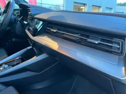 Photo 37 Audi A3  Sportback 40 TFSIe 204 S tronic 6