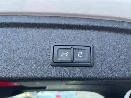 Photo 63 Audi A3  Sportback 40 TFSIe 204 S tronic 6