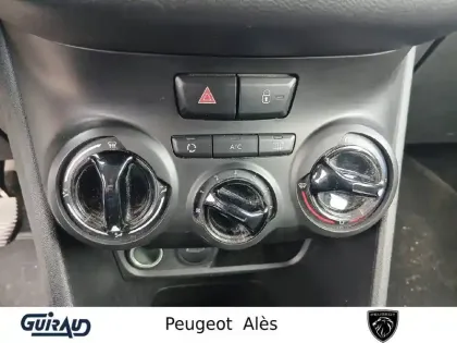 Photo 17 Peugeot 208  PureTech 82ch S&S BVM5