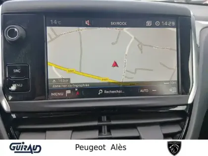 Photo 18 Peugeot 208  PureTech 82ch S&S BVM5