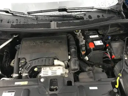 Photo 21 Peugeot 5008  PureTech 130ch S&S EAT8