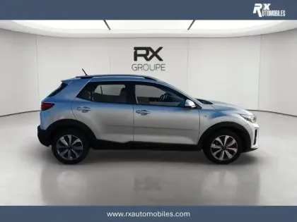 Photo 10 Kia Stonic  1.0 T-GDi 100 ch BVM6