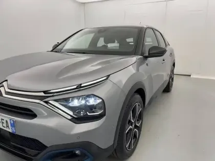 Photo 31 Citroën C4 e- 136 ch Automatique