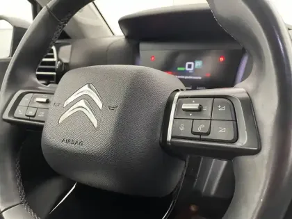 Photo 29 Citroën C4 e- 136 ch Automatique