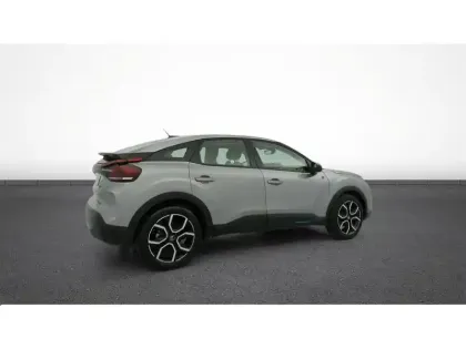 Photo 8 Citroën C4 e- 136 ch Automatique