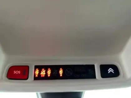 Photo 23 Citroën C4  Cactus PureTech 110 S&S BVM6