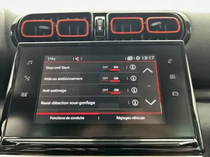 Photo 24 Citroën C3 Aircross  PureTech 130 S&S BVM6