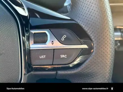 Photo 23 Peugeot 3008  PureTech 130ch S&S BVM6