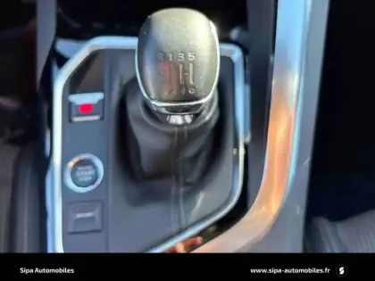 Photo 17 Peugeot 3008  PureTech 130ch S&S BVM6