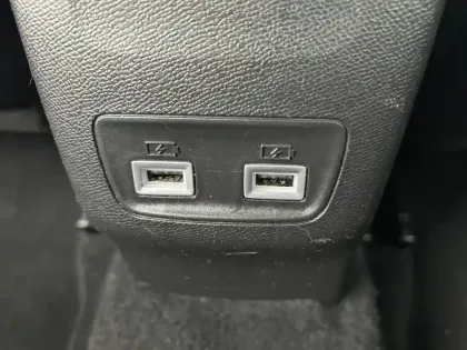 Photo 18 Peugeot 208  PureTech 100 S&S EAT8