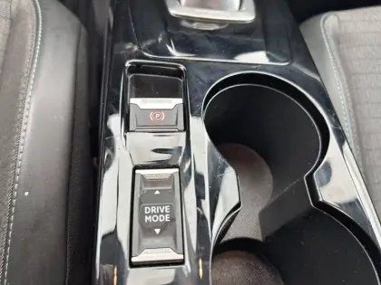 Photo 26 Peugeot 208  PureTech 100 S&S EAT8