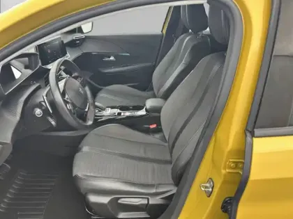 Photo 10 Peugeot 208  PureTech 100 S&S EAT8