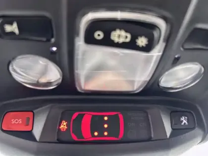 Photo 27 Peugeot 3008  BlueHDi 130ch S&S EAT8