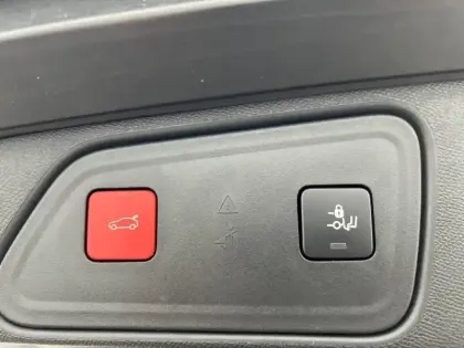 Photo 18 Peugeot 3008  BlueHDi 130ch S&S EAT8