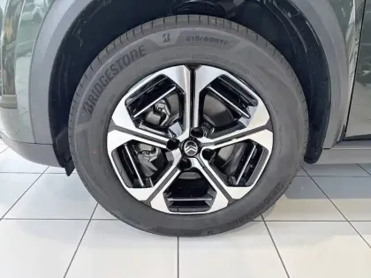 Photo 12 Citroën C3 Aircross  Hybride 145 e-DCS6