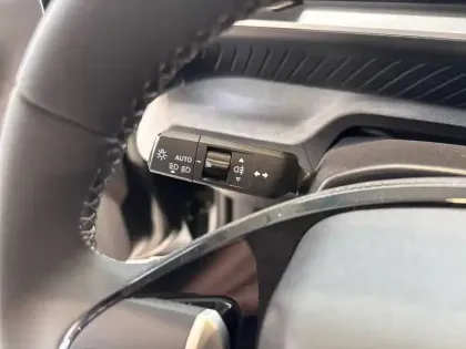 Photo 19 Citroën C3 Aircross  Hybride 145 e-DCS6