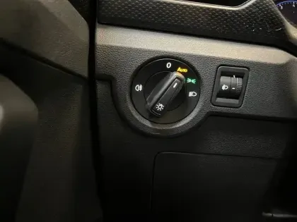 Photo 18 Volkswagen T-cross  1.0 TSI 95 Start/Stop BVM5