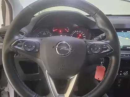 Photo 8 Opel Crossland X  1.2 Turbo 130 ch BVA6