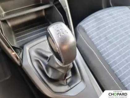 Photo 18 Peugeot 208  PureTech 75 S&S BVM5