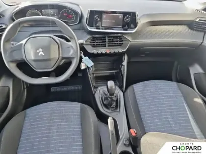 Photo 14 Peugeot 208  PureTech 75 S&S BVM5