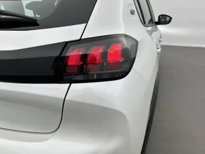 Photo 16 Peugeot 208 Gén. II Ph1 NG Active Pack 5