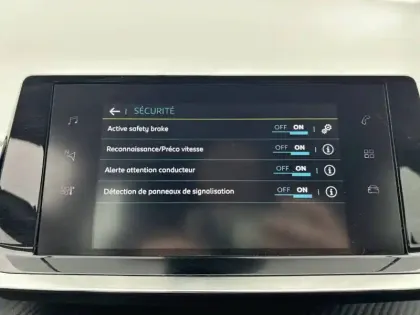 Photo 32 Peugeot 208 Gén. II Ph1 NG Active Pack 5