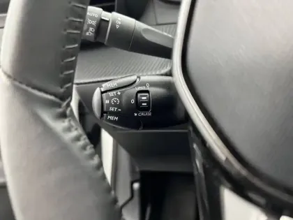 Photo 20 Peugeot 208 Gén. II Ph1 NG Active Pack 5