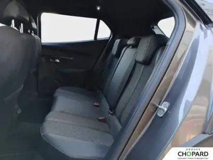 Photo 10 Peugeot 2008  PureTech 130 S&S EAT8